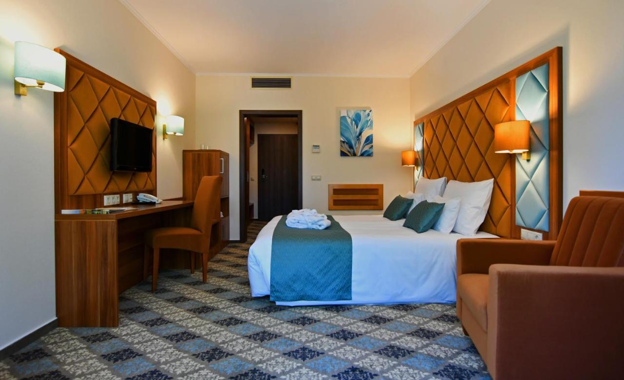 Wellness Hotel 귤러 외부 사진