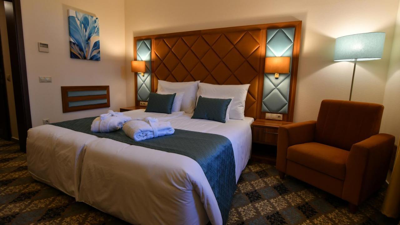 Wellness Hotel 귤러 외부 사진