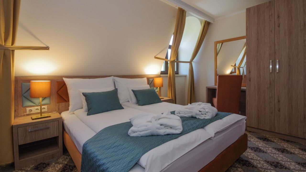 Wellness Hotel 귤러 외부 사진