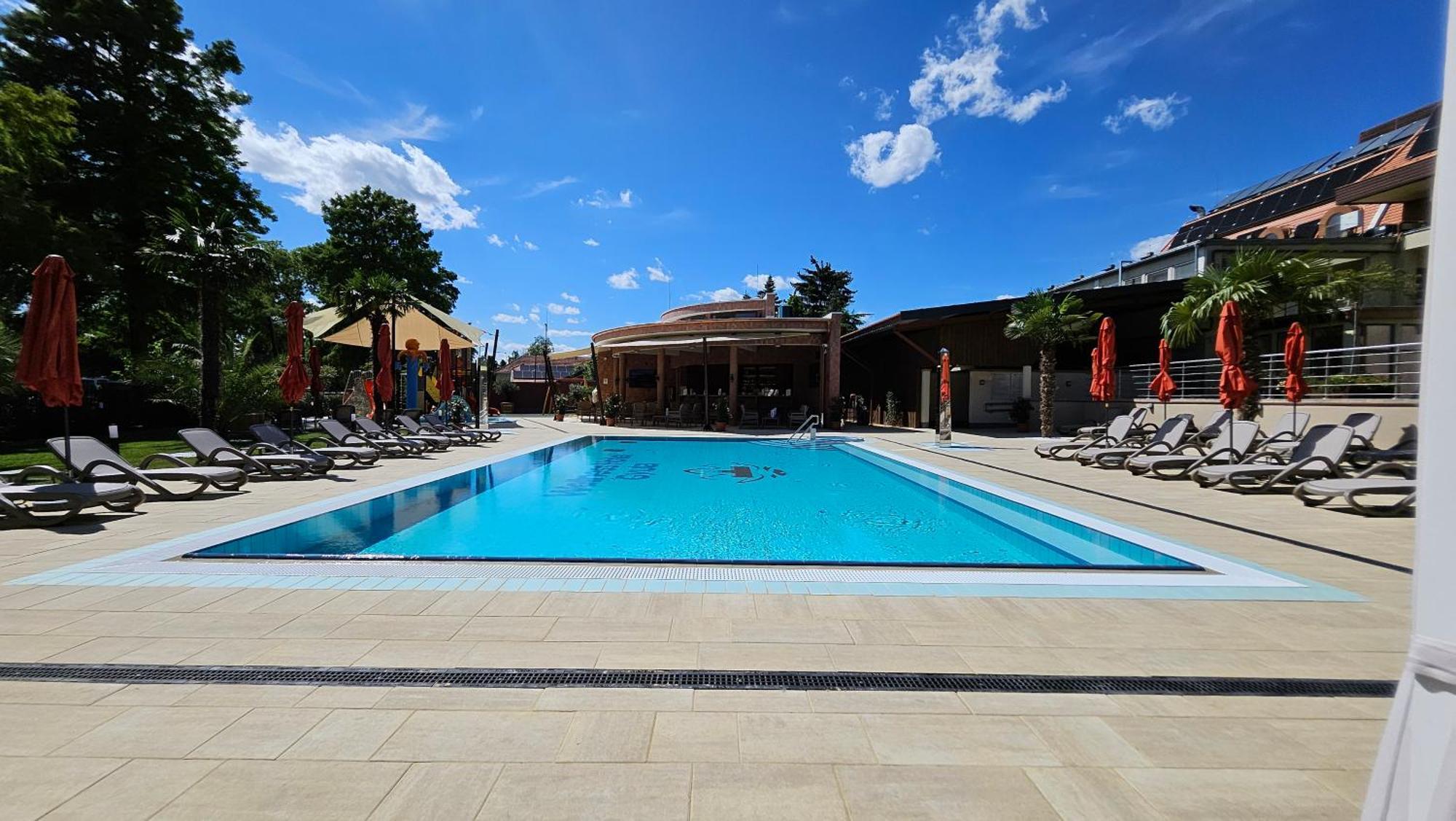 Wellness Hotel 귤러 외부 사진