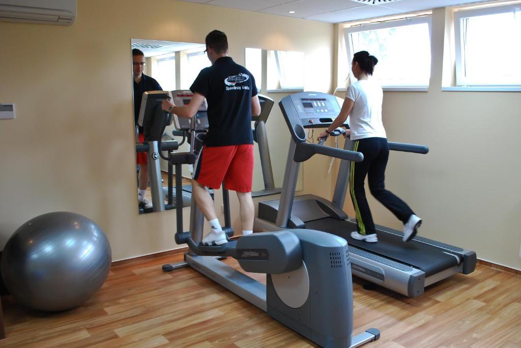 Wellness Hotel 귤러 외부 사진