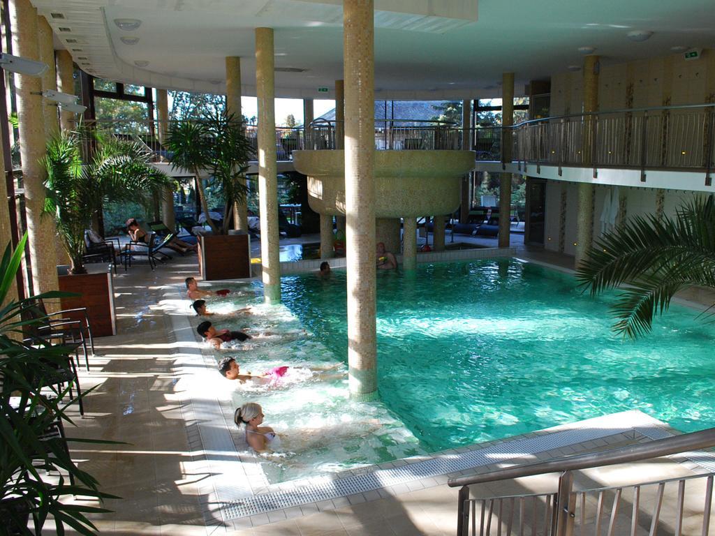 Wellness Hotel 귤러 외부 사진